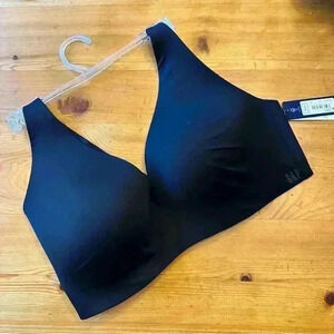 New women GAP Body 36D  Everyday Wire free  Bra